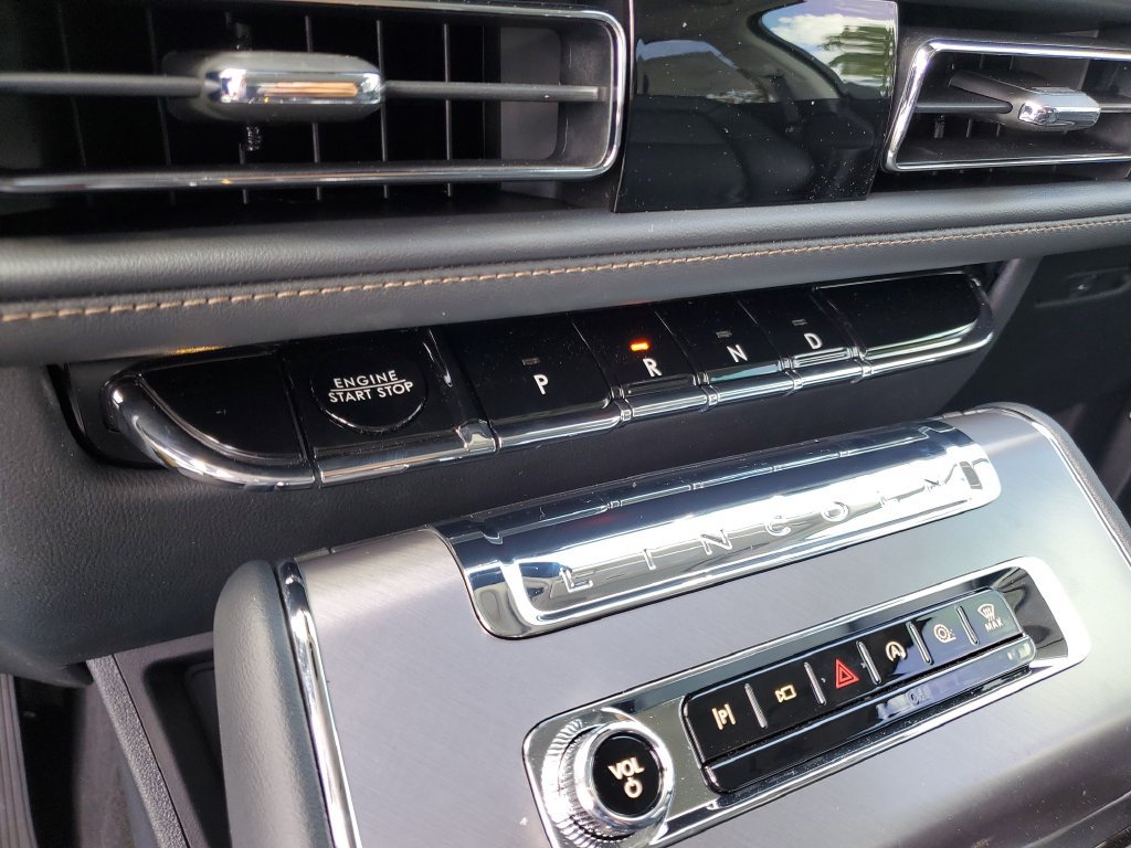 New 2026 Lincoln Aviator 2WD image 29