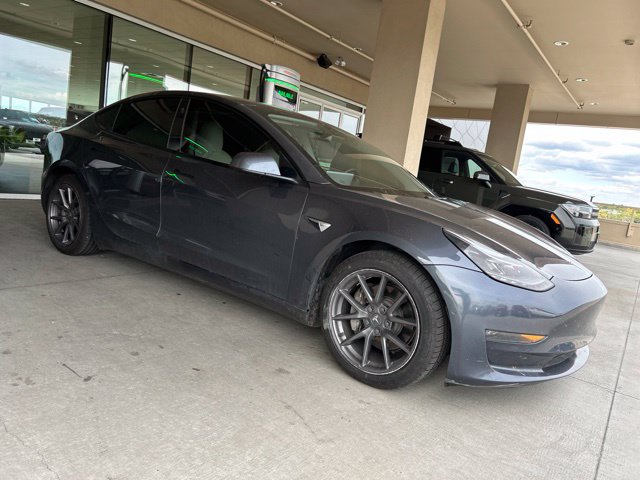 Used 2021 Tesla Model 3 Long Range AWD/4WD image 2