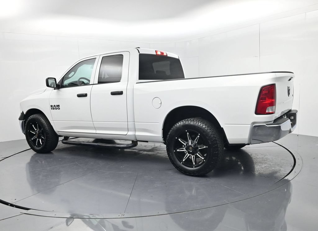 Used 2018 RAM 1500 ST w/ SXT Appearance Group AWD/4WD image 5