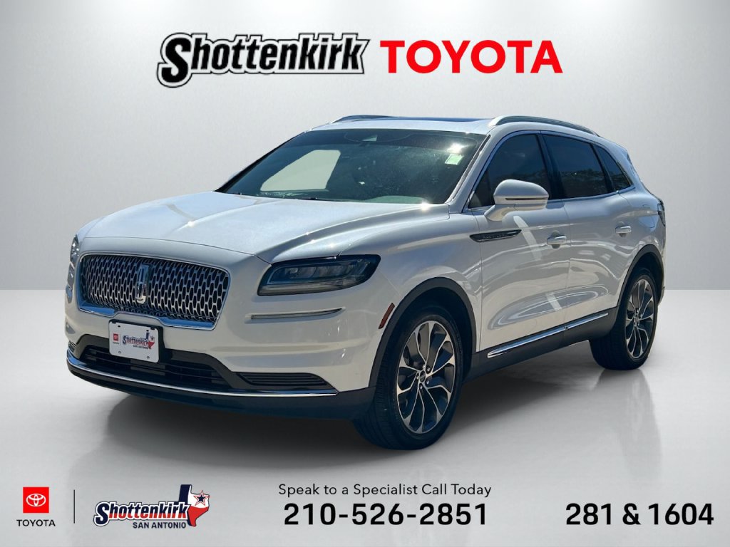 Used 2023 Lincoln Nautilus Reserve w/ Luxury Package AWD/4WD image 1
