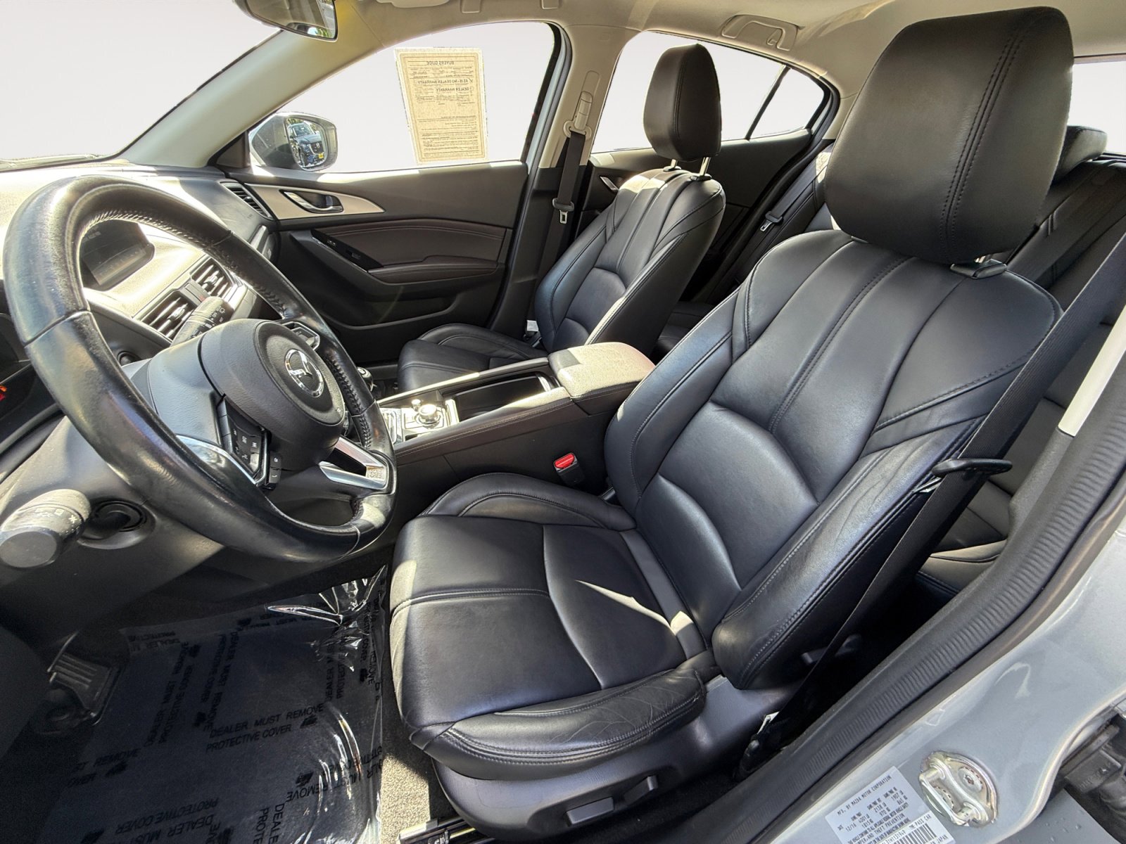 Used 2017 MAZDA MAZDA3 Touring FWD image 10