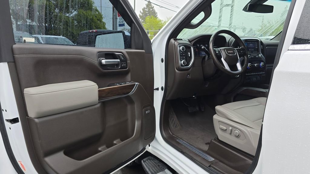 Used 2019 GMC Sierra 1500 SLT w/ SLT Premium Plus Package AWD/4WD image 21