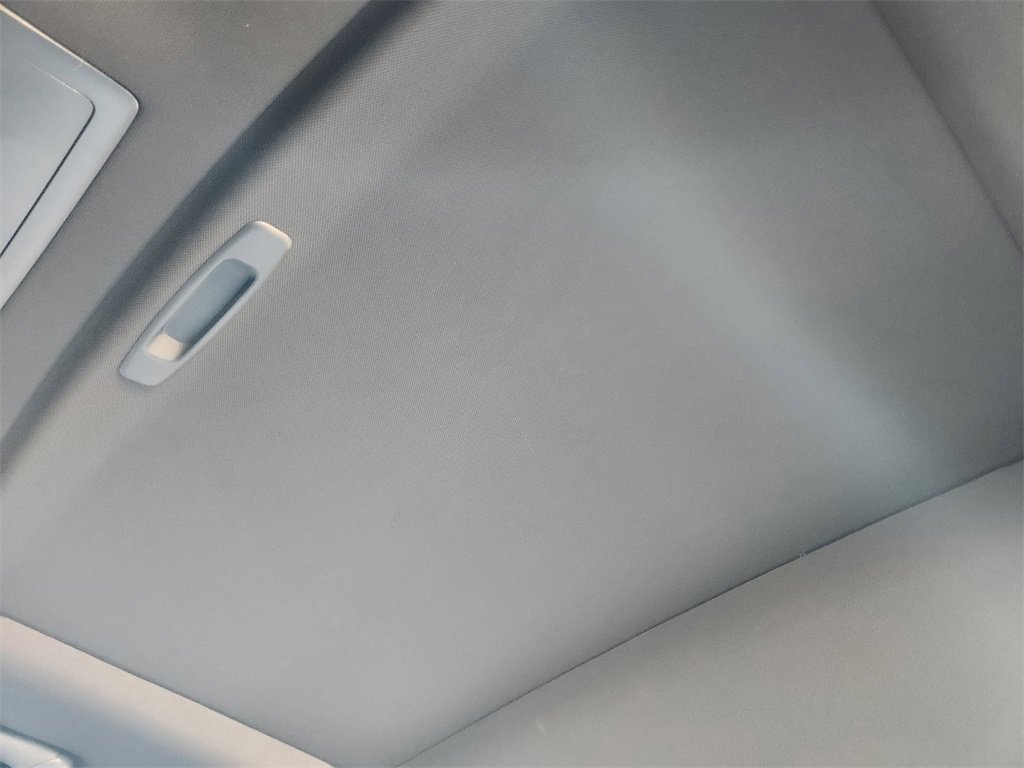 Used 2021 Lexus UX 250h w/ Premium Package image 24