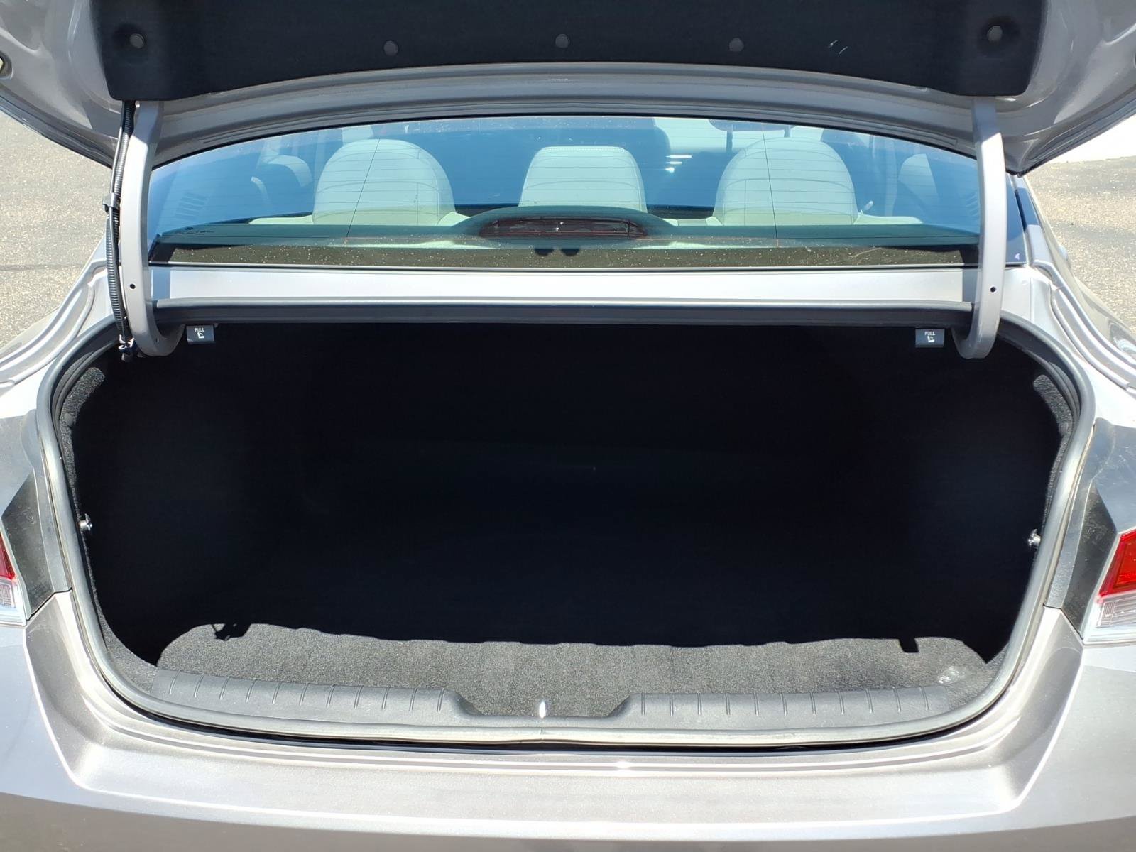 Certified 2023 Hyundai Elantra SEL FWD image 16
