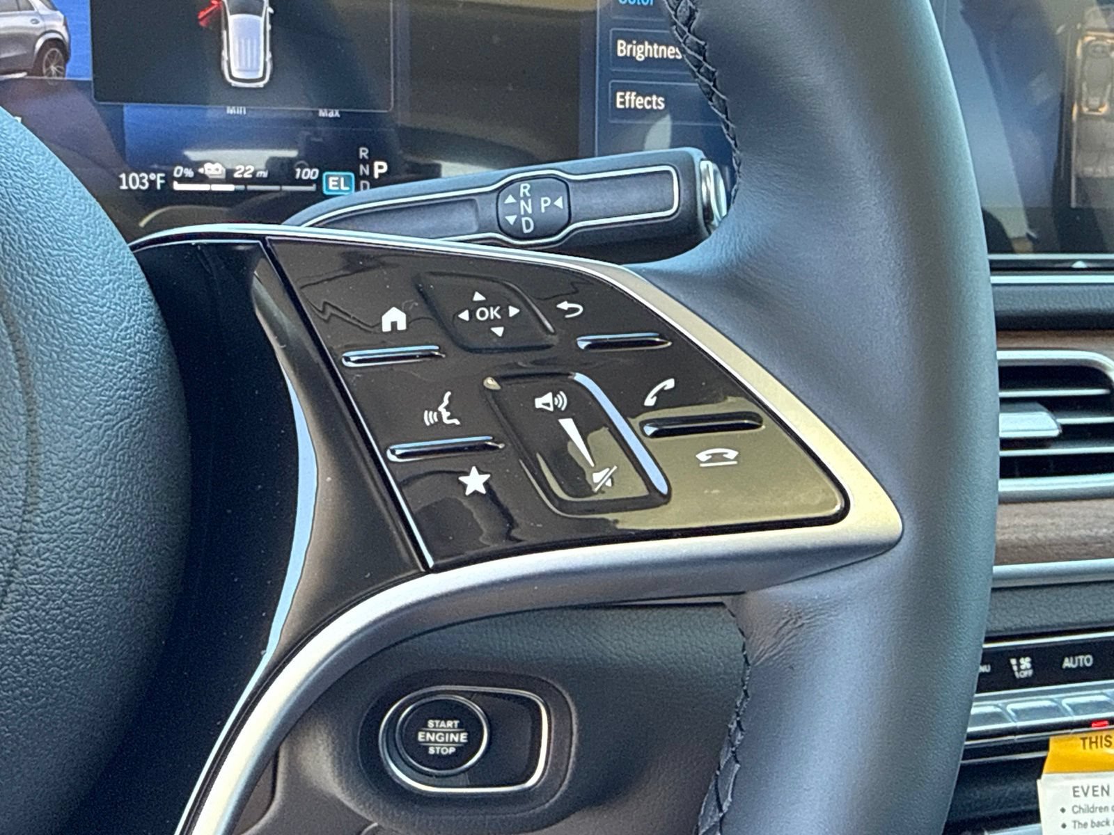 New 2026 Mercedes-Benz GLE 450e 4MATIC image 24