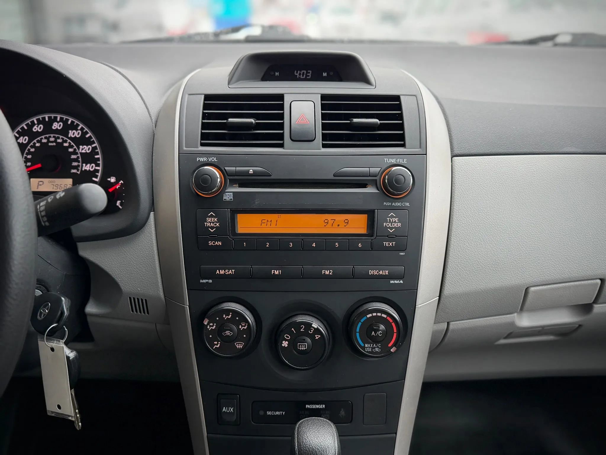 Used 2012 Toyota Corolla L image 12