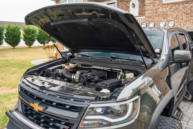Used 2017 Chevrolet Colorado ZR2 w/ LPO, Premium Interior Package image 18