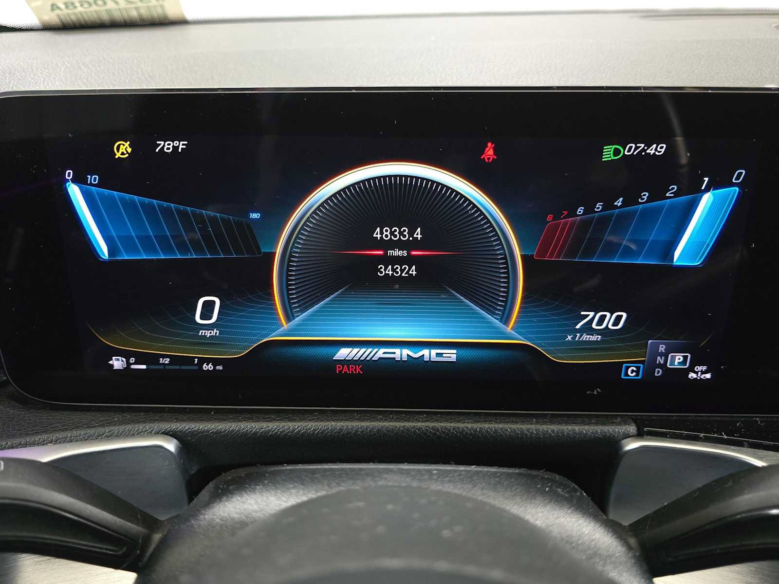 Used 2023 Mercedes-Benz GLB 35 AMG 4MATIC image 27