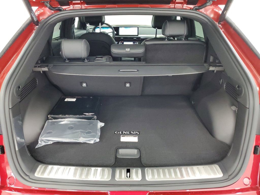 New 2024 Genesis GV60 Advanced image 8