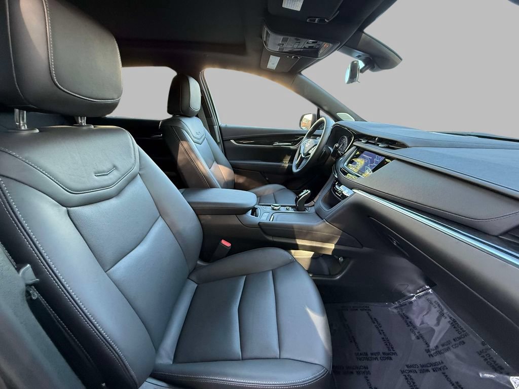 Certified 2026 Cadillac XT5 Premium Luxury w/ Driver Assist Package AWD/4WD image 14