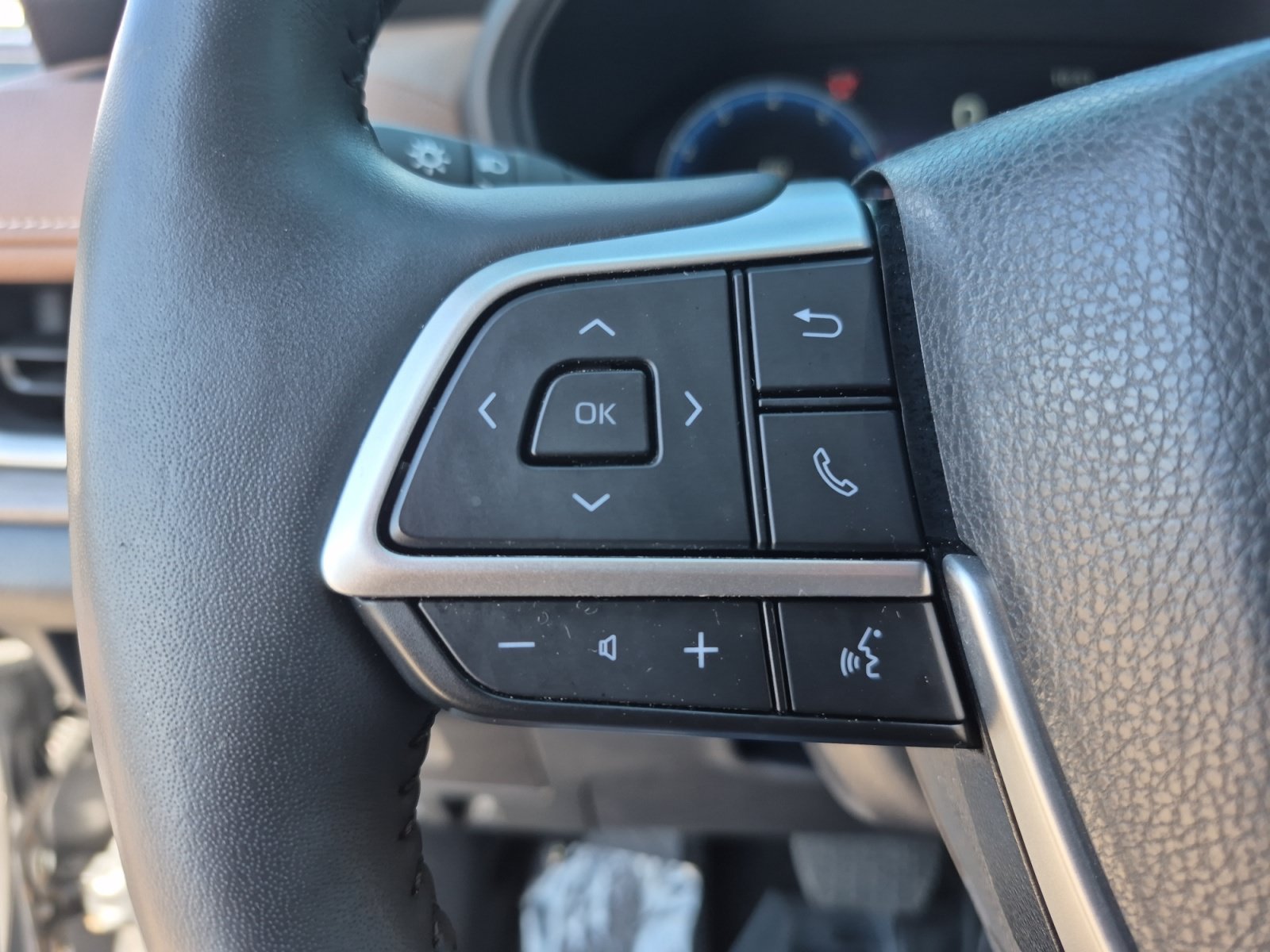 Used 2026 Toyota Grand Highlander AWD image 28