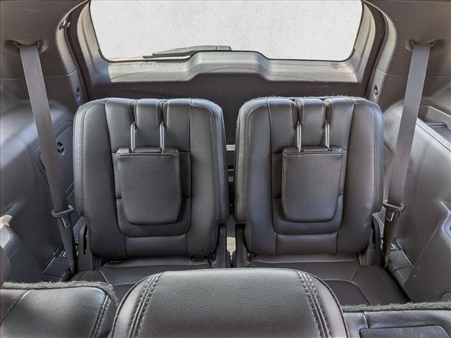 Used 2015 Ford Explorer XLT w/ Equipment Group 202B AWD/4WD image 21