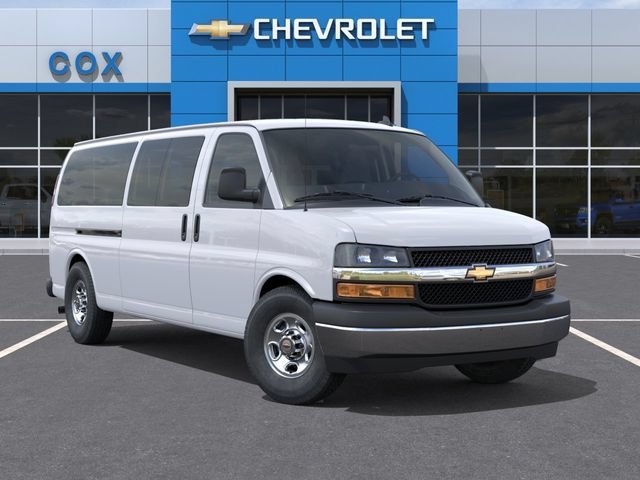 New 2026 Chevrolet Express 3500 LT w/ LT Preferred Equipment Group RWD image 7