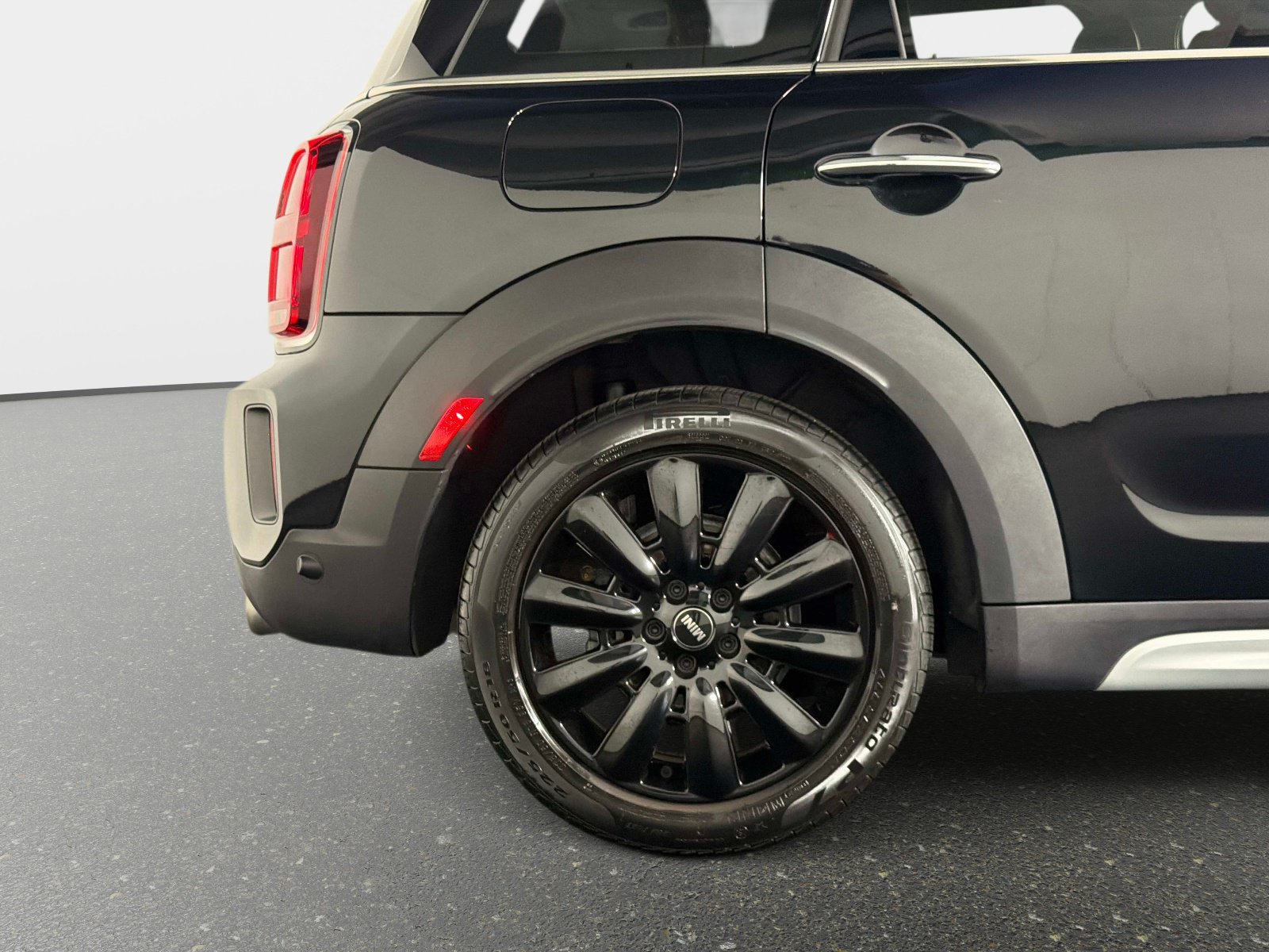 Used 2024 MINI Cooper Countryman S FWD image 19