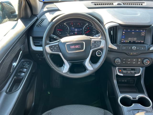 Used 2024 GMC Terrain SLE image 15