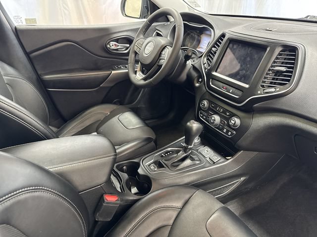 Used 2022 Jeep Cherokee Latitude Lux w/ Sun & Sound Group AWD/4WD image 28