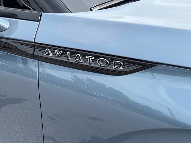 New 2025 Lincoln Aviator Black Label w/ Black Label Special Edition image 10