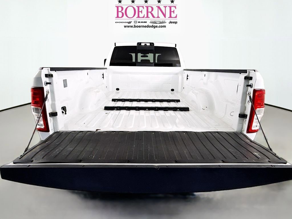 Used 2024 RAM 2500 Tradesman w/ Chrome Appearance Group image 27