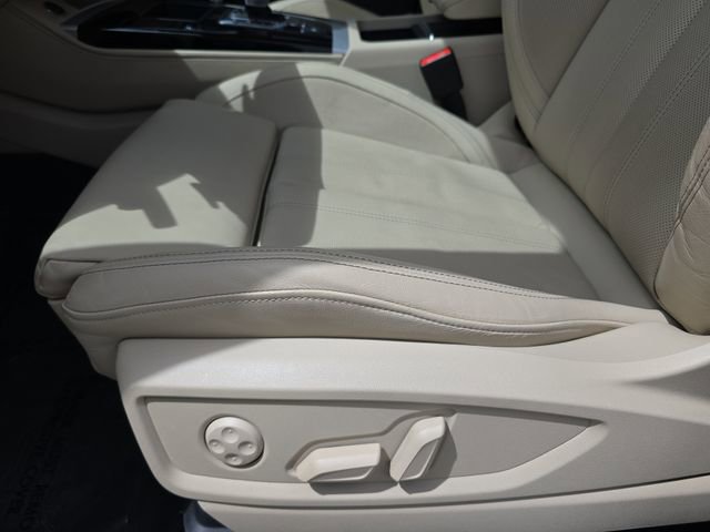 Certified 2024 Audi Q5 2.0T Prestige AWD/4WD image 32
