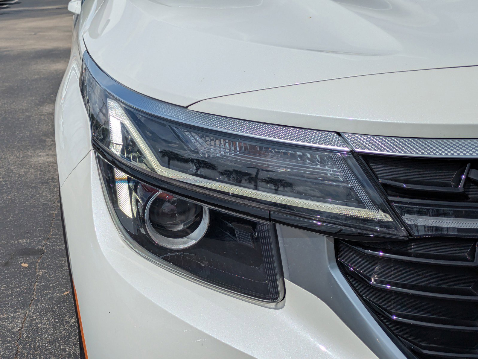 Certified 2024 Kia Seltos S image 8