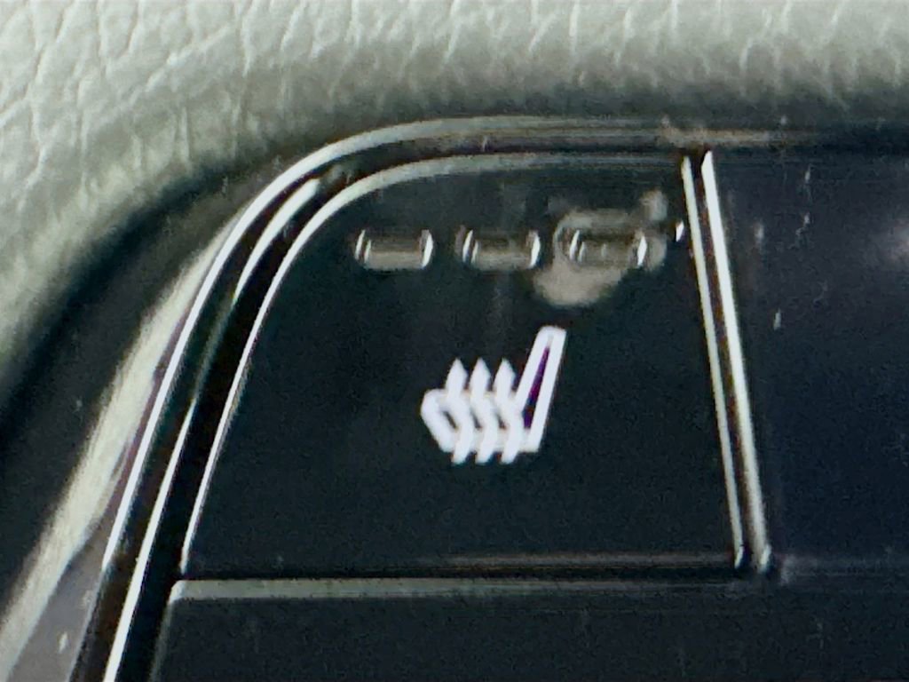 New 2026 Honda Pilot Sport image 25