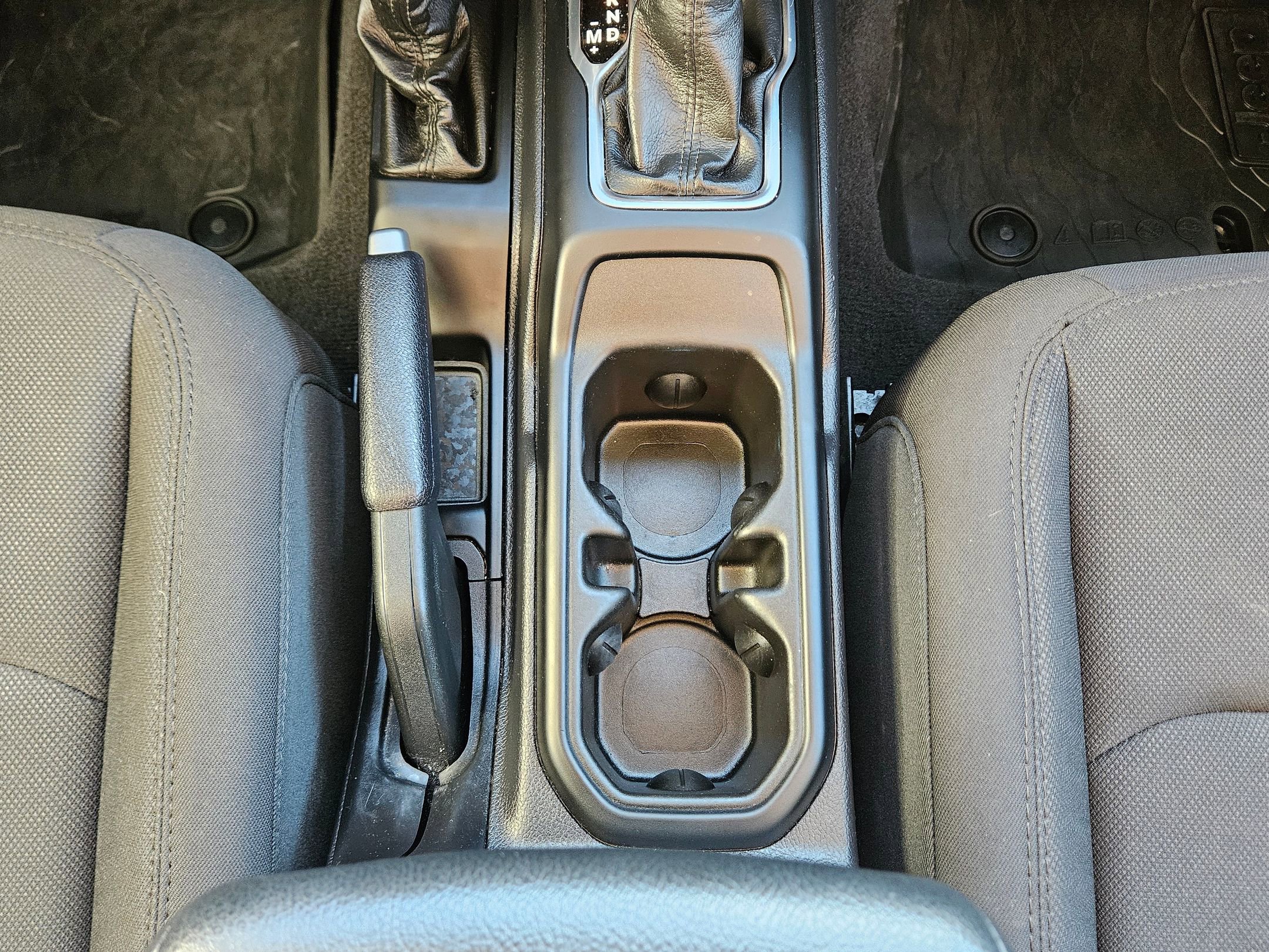 Used 2023 Jeep Gladiator Willys image 12