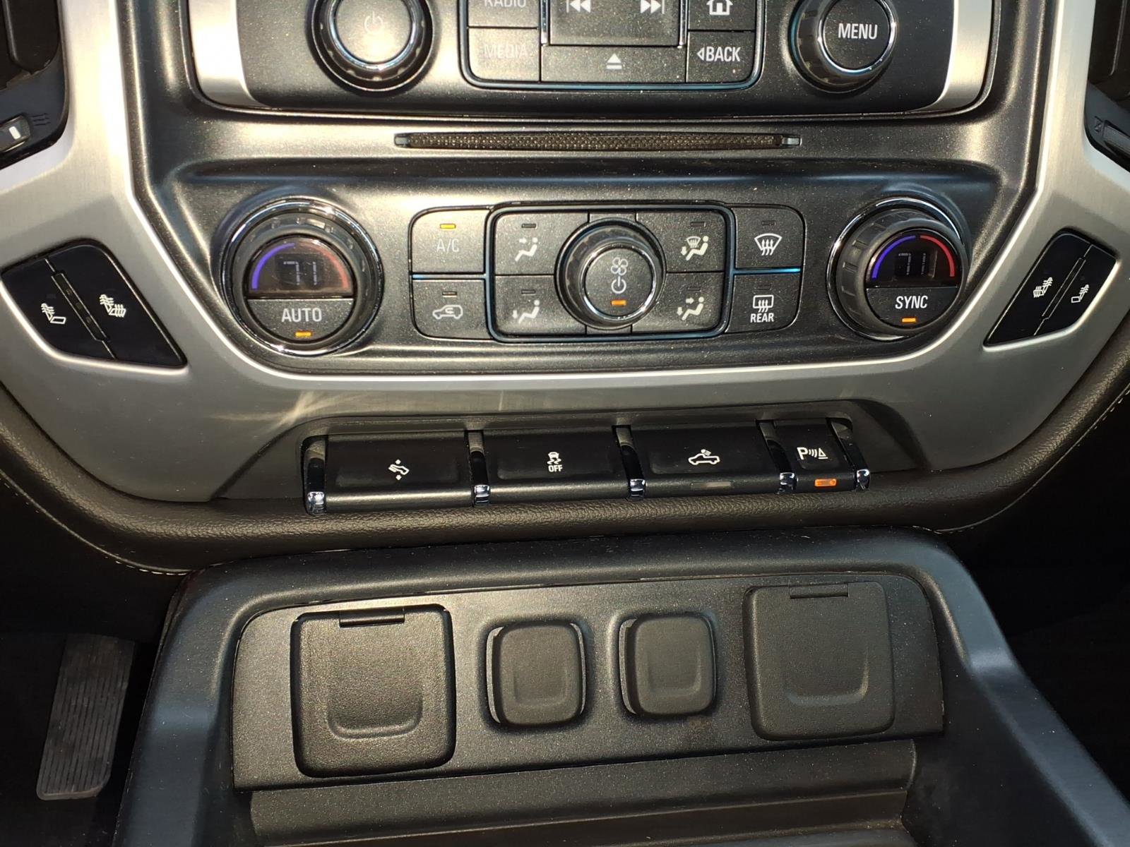 Used 2018 GMC Sierra 1500 SLE w/ SLE Value Package image 11