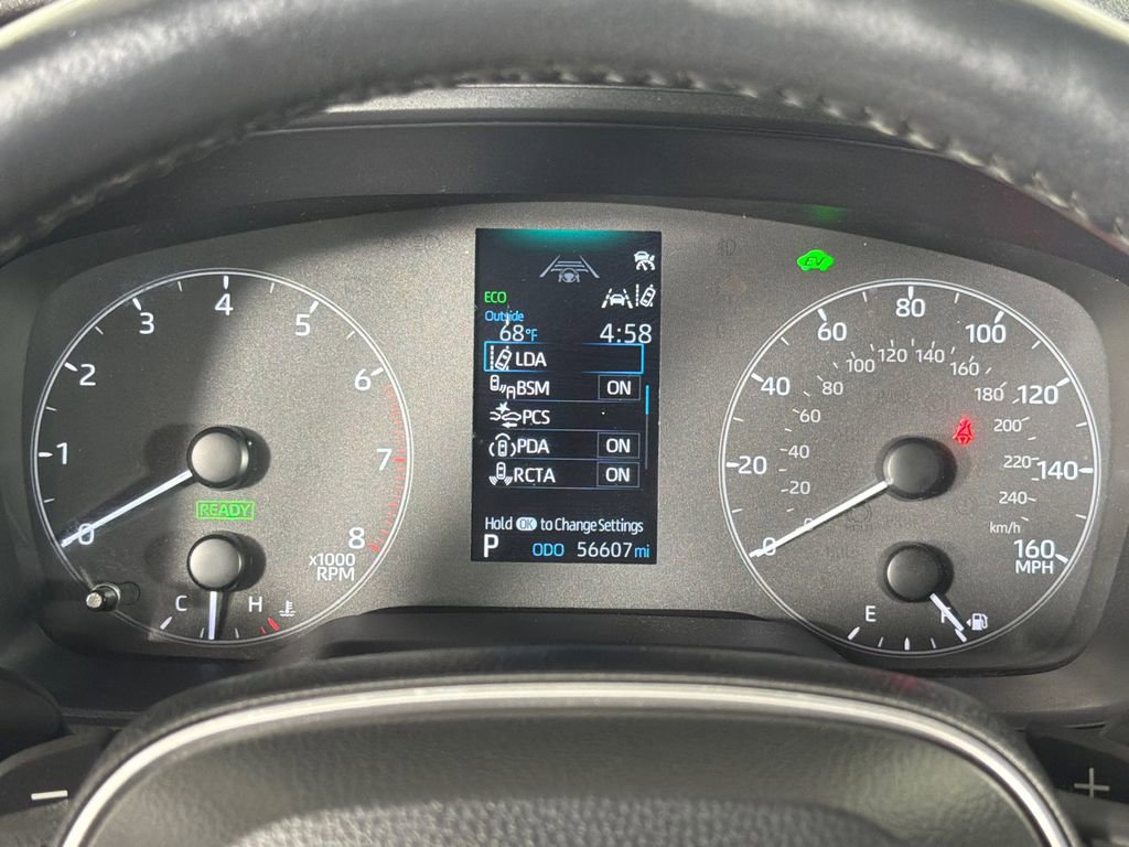 Used 2024 Toyota Corolla Cross AWD Hybrid image 26