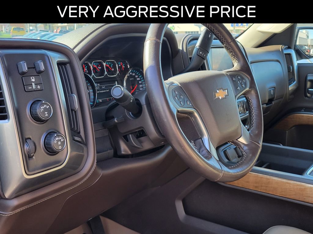 Used 2018 Chevrolet Silverado 1500 LTZ w/ Sport Package AWD/4WD image 17