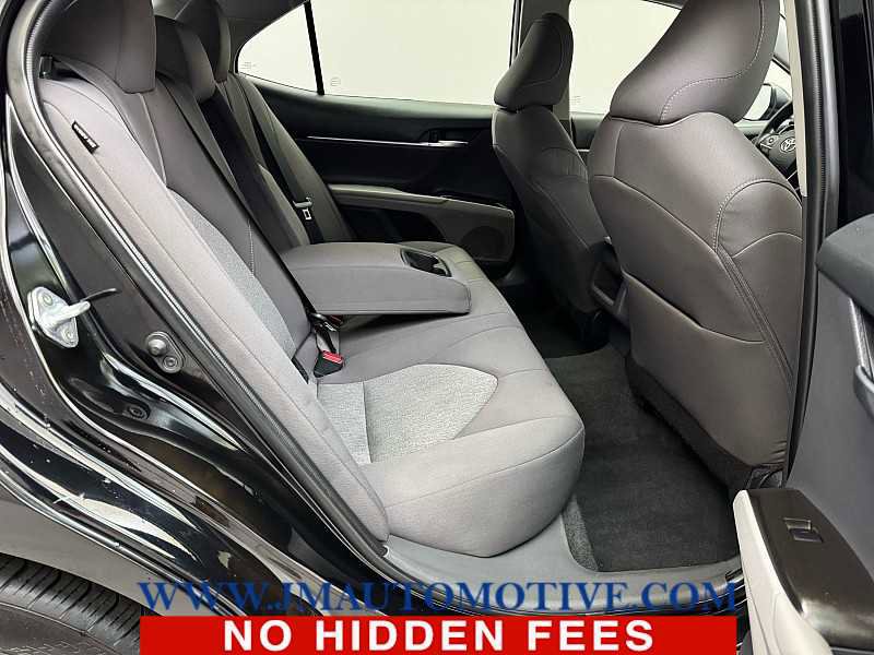 Used 2023 Toyota Camry LE image 17