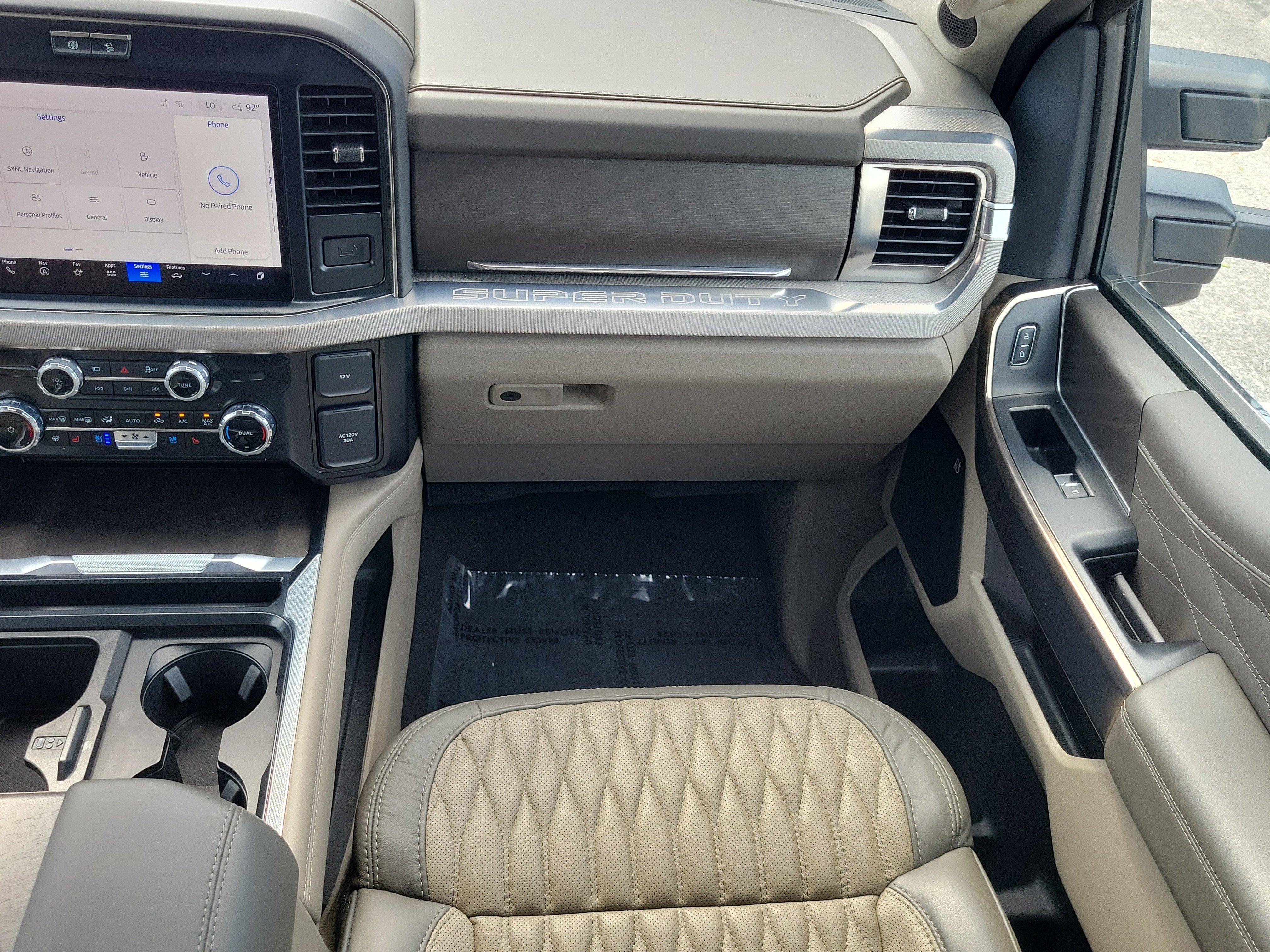 Certified 2025 Ford F350 Platinum w/ Platinum Plus Package AWD/4WD image 15