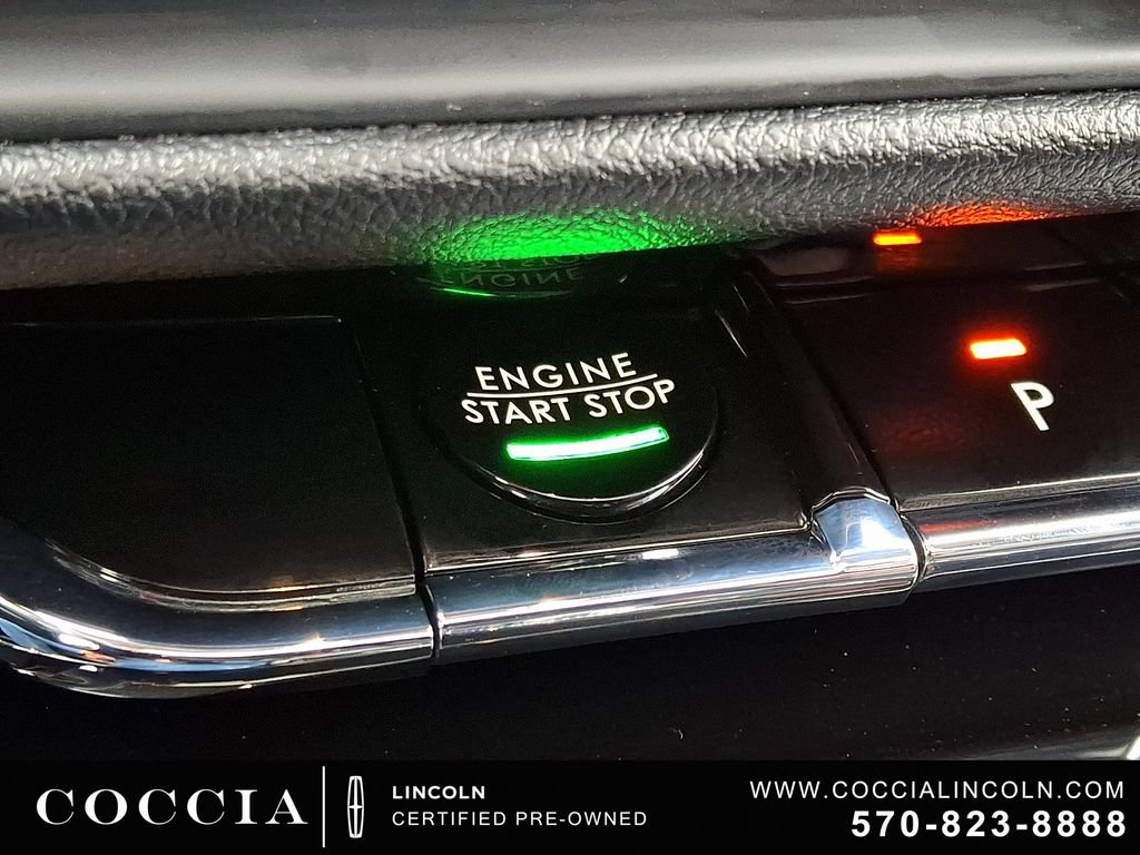 Certified 2024 Lincoln Corsair Grand Touring AWD/4WD image 24