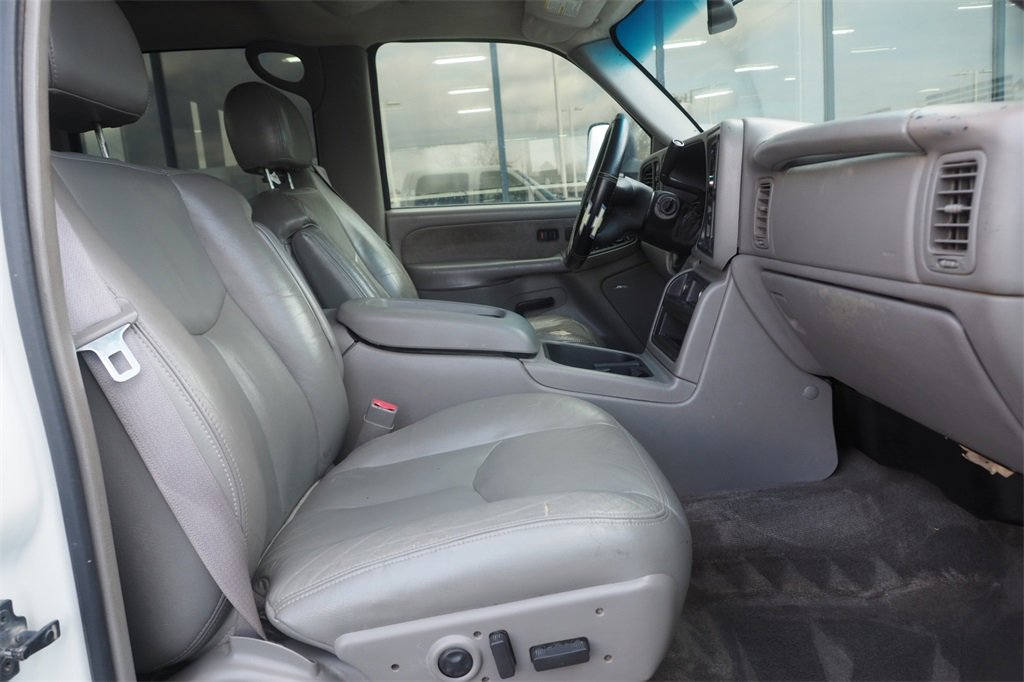 Used 2003 Chevrolet Silverado 2500 LT w/ Skid Plate Package image 25