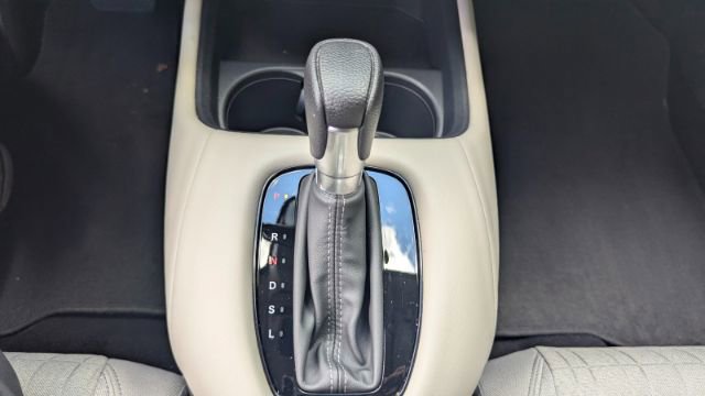 Used 2024 Honda HR-V LX image 35