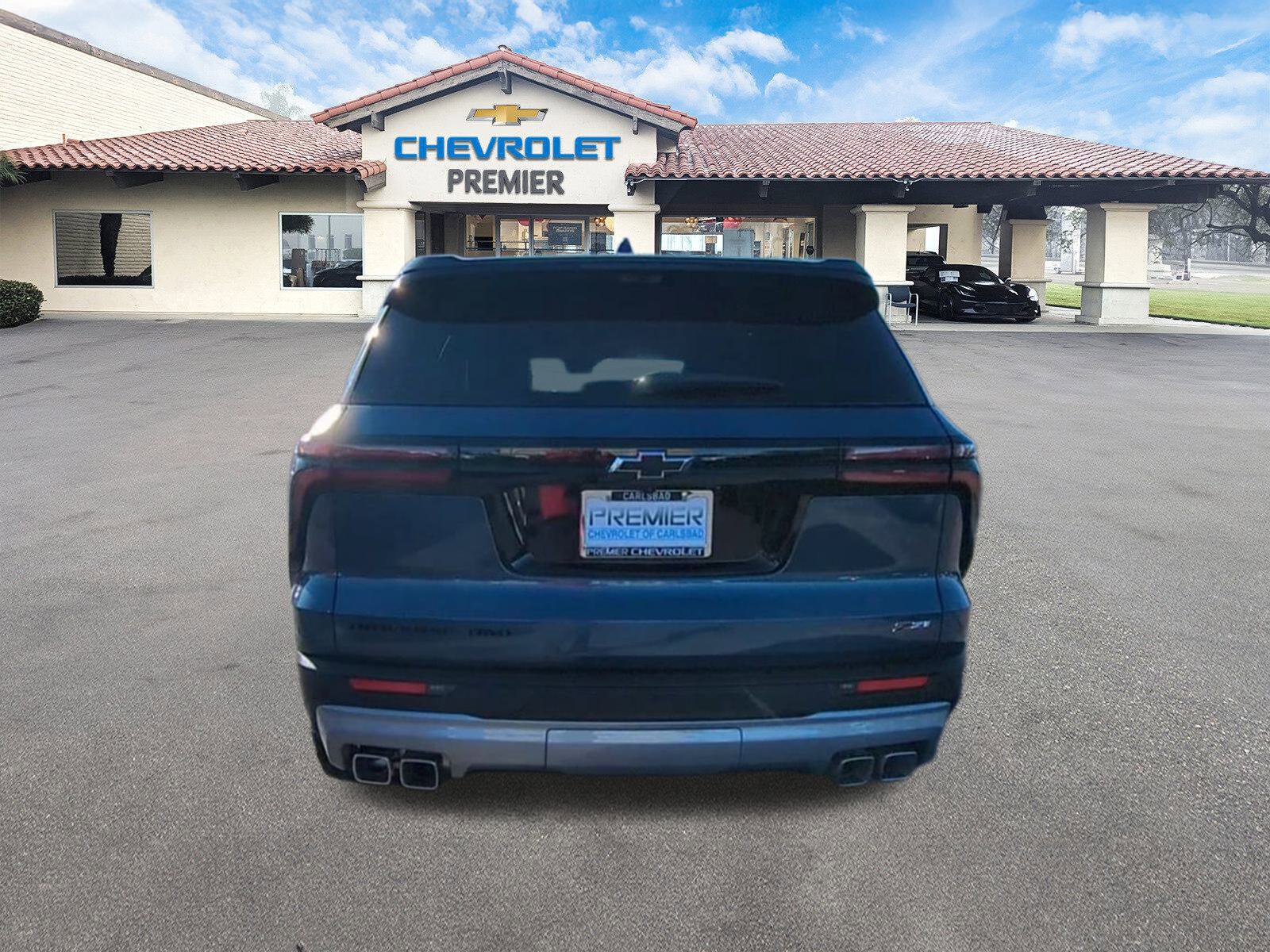 New 2026 Chevrolet Traverse Z71 w/ Enhanced Driving Package image 7