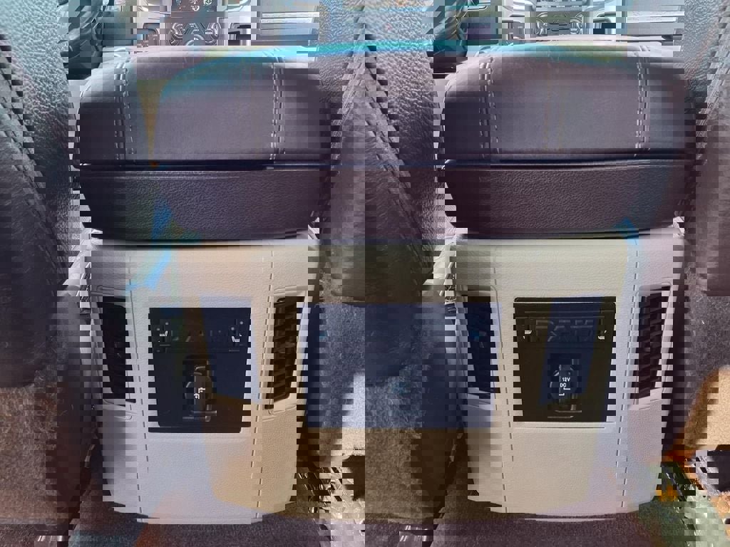 Used 2017 RAM 3500 Laramie Longhorn image 25