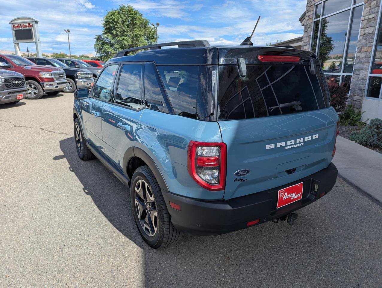 Used 2021 Ford Bronco Sport Outer Banks w/ Outer Banks Package AWD/4WD image 3