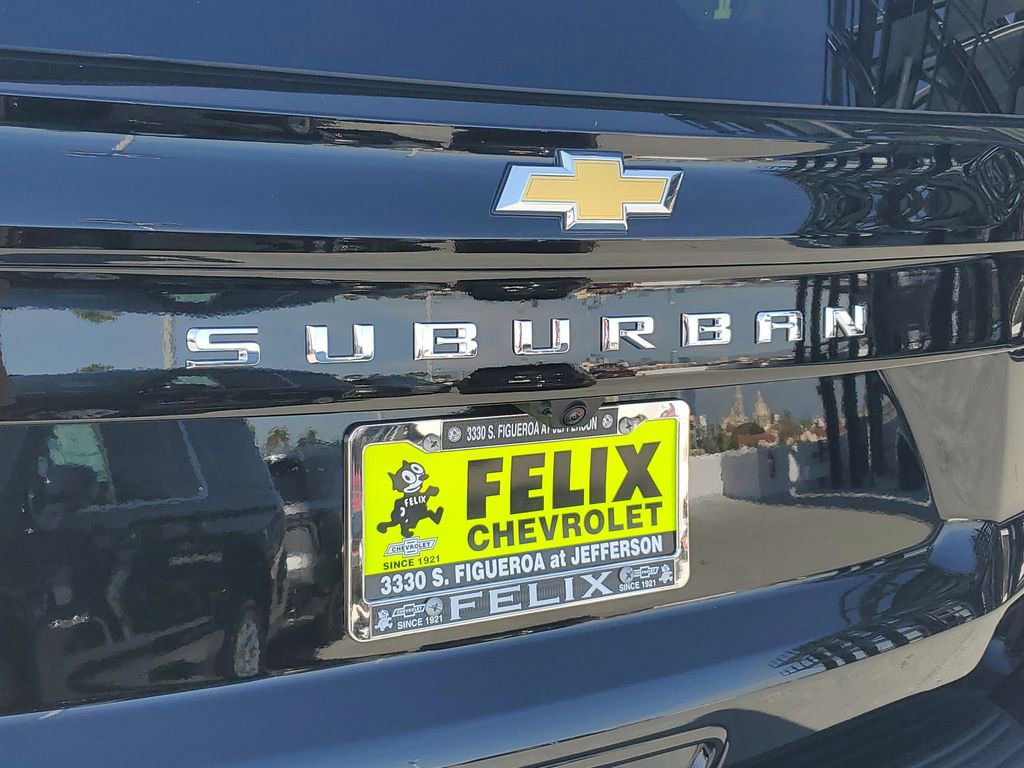 New 2026 Chevrolet Suburban LS image 7