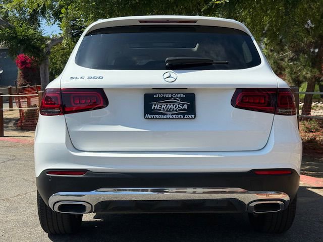 Used 2021 Mercedes-Benz GLC 300 image 32