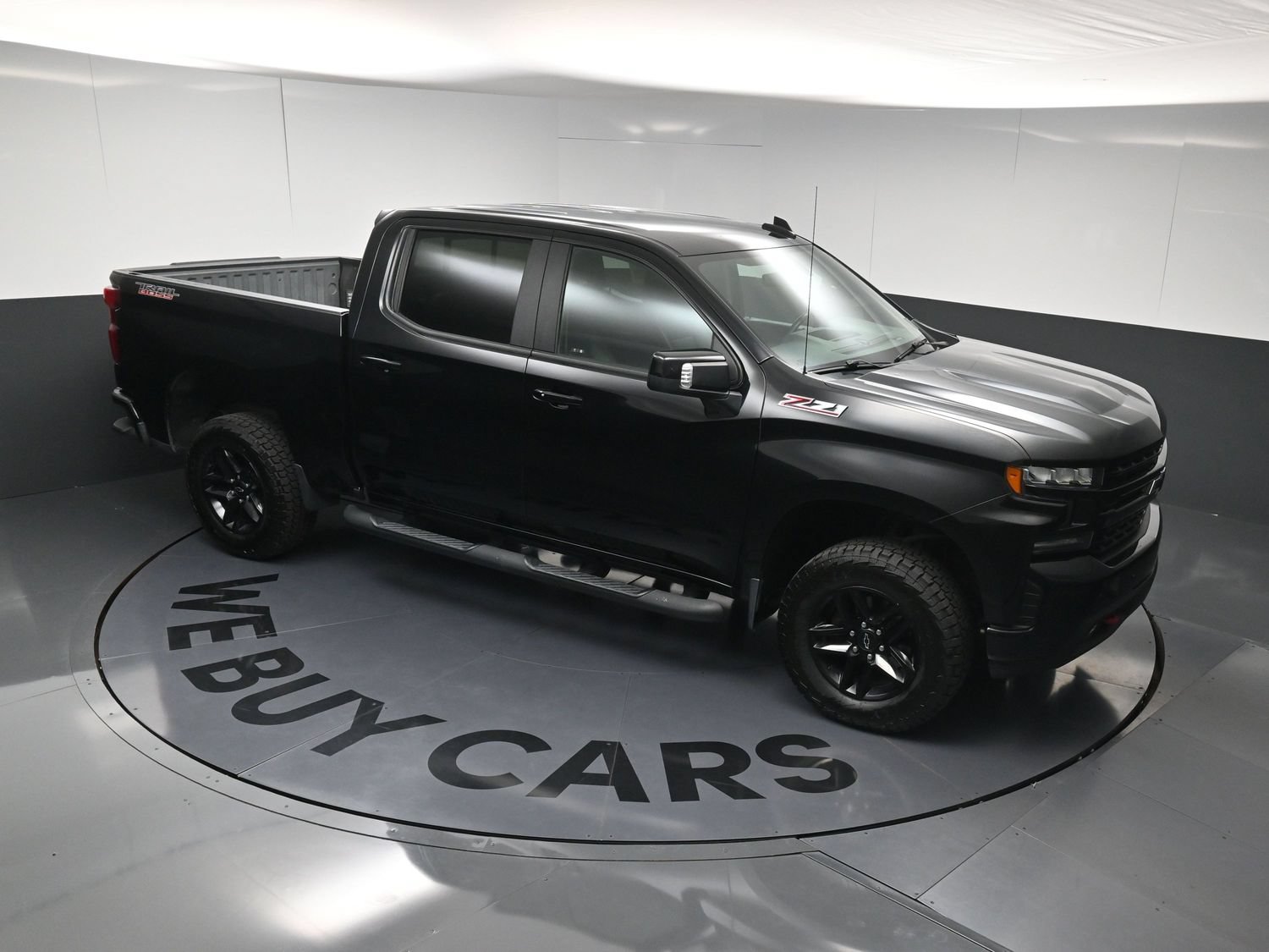Used 2020 Chevrolet Silverado 1500 LT Trail Boss AWD/4WD image 32