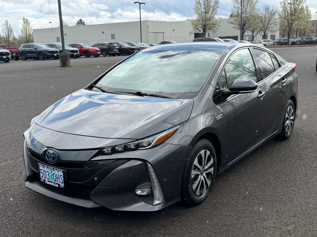 Used 2020 Toyota Prius Prime Limited FWD image 4