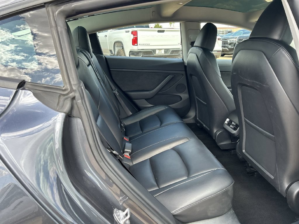 Used 2023 Tesla Model 3 Standard Range RWD image 25