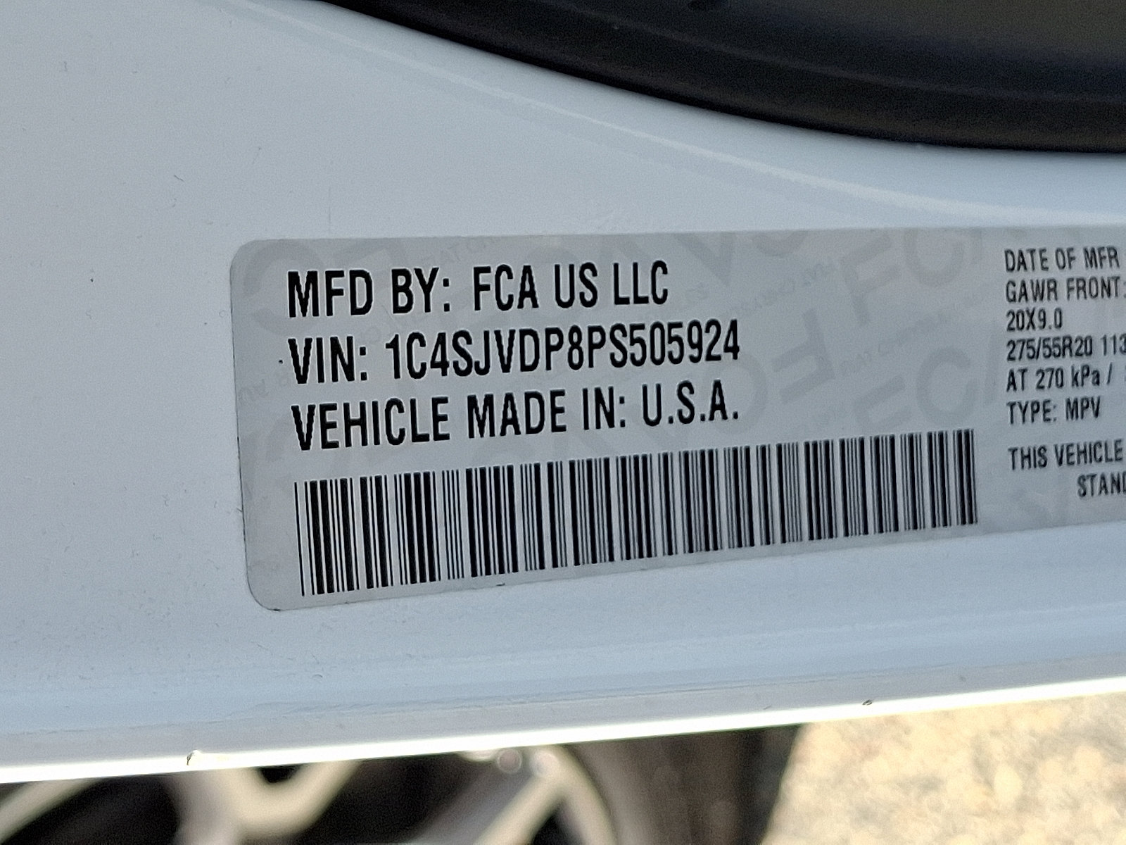 Certified 2023 Jeep Wagoneer Series III w/ Preferred Equipment Group AWD/4WD image 27