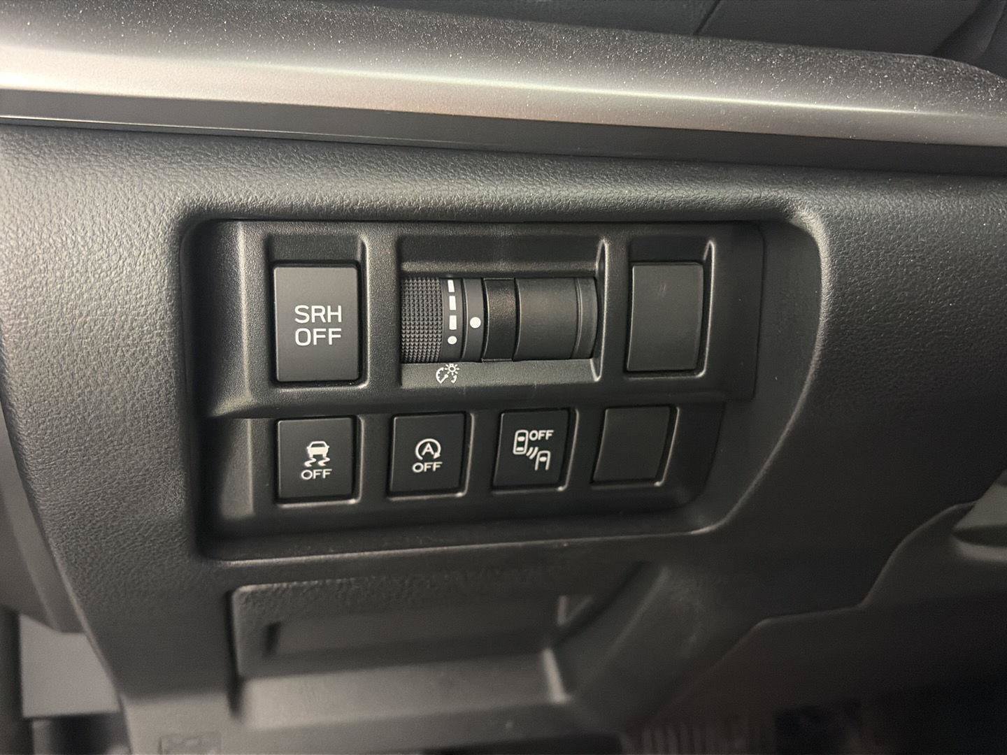 Certified 2023 Subaru Crosstrek 2.5i Limited AWD/4WD image 10