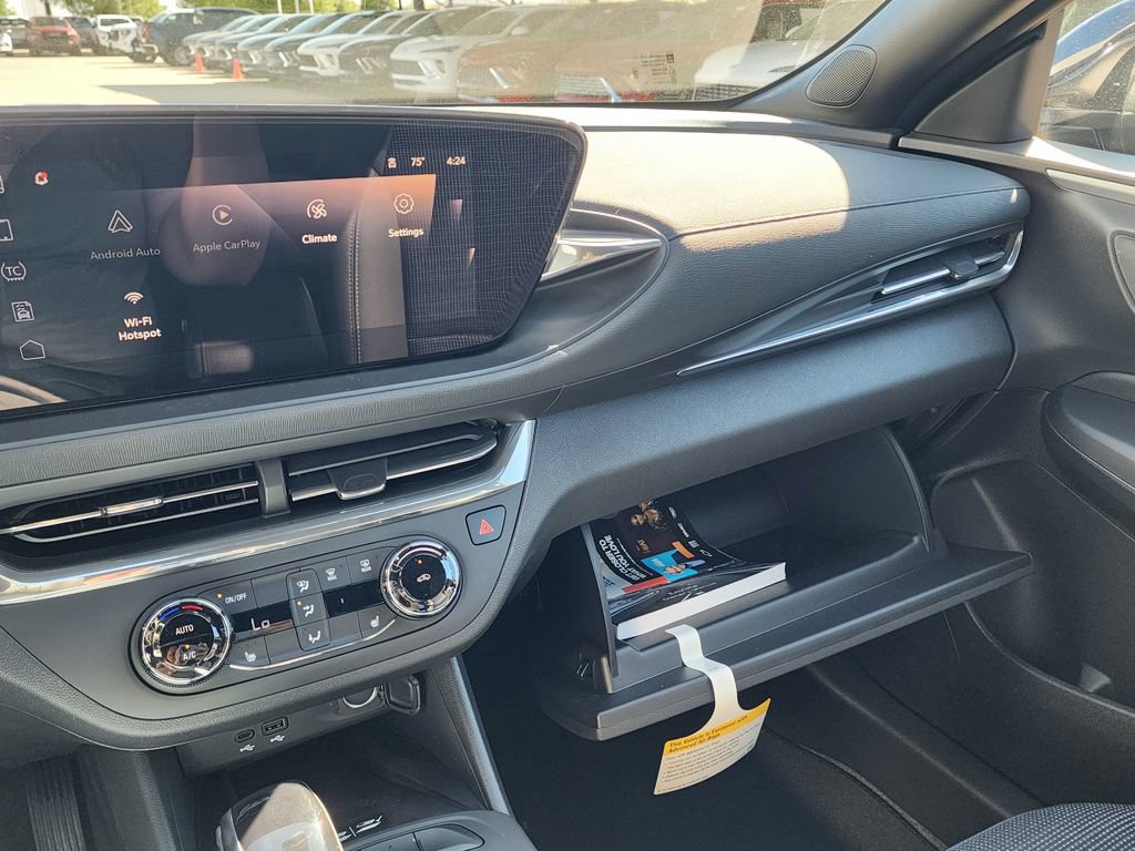 New 2026 Buick Envista Preferred image 32