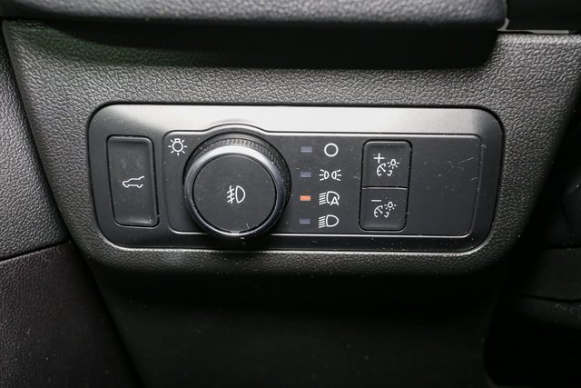 Used 2022 Ford Escape SEL w/ SEL Stealth AWD Package image 35