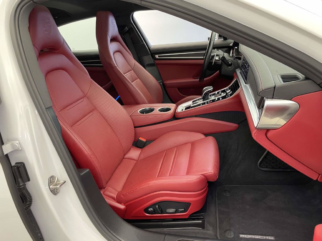 Certified 2023 Porsche Panamera 4 Platinum Edition AWD/4WD image 23
