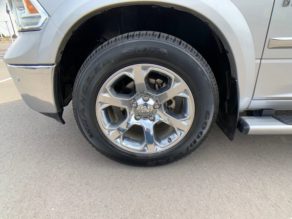 Used 2016 RAM 1500 Laramie w/ Convenience Group image 28