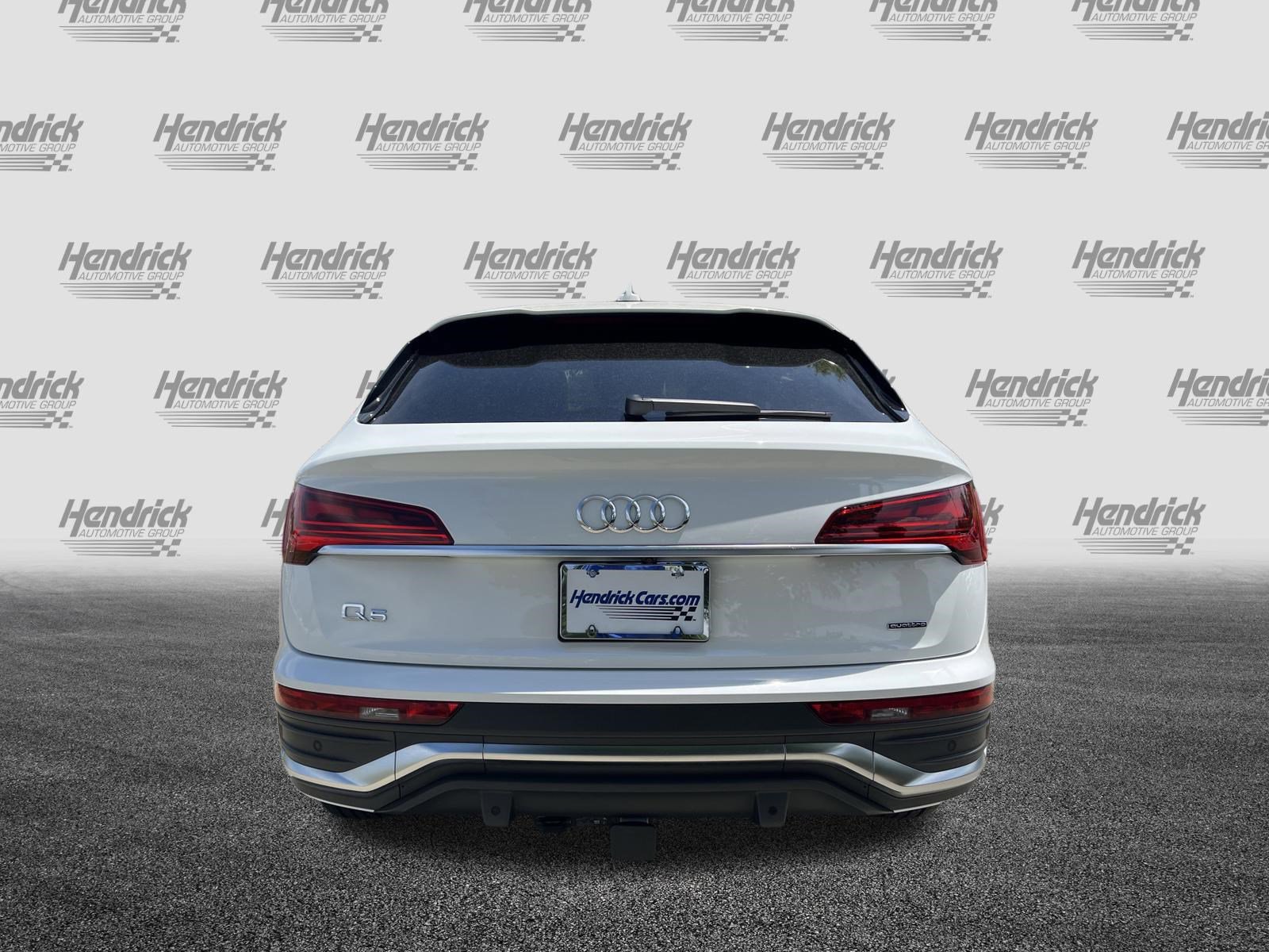Certified 2023 Audi Q5 2.0T Premium Plus w/ Premium Plus Package AWD/4WD image 8