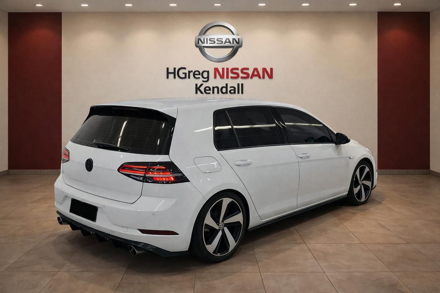Used 2020 Volkswagen GTI S image 6